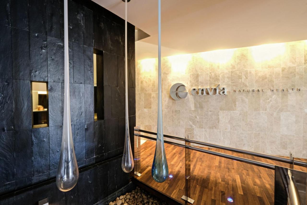 Hotel Envia Almeria Spa & Golf アグアドゥルセ エクステリア 写真 Entrance to the hotel