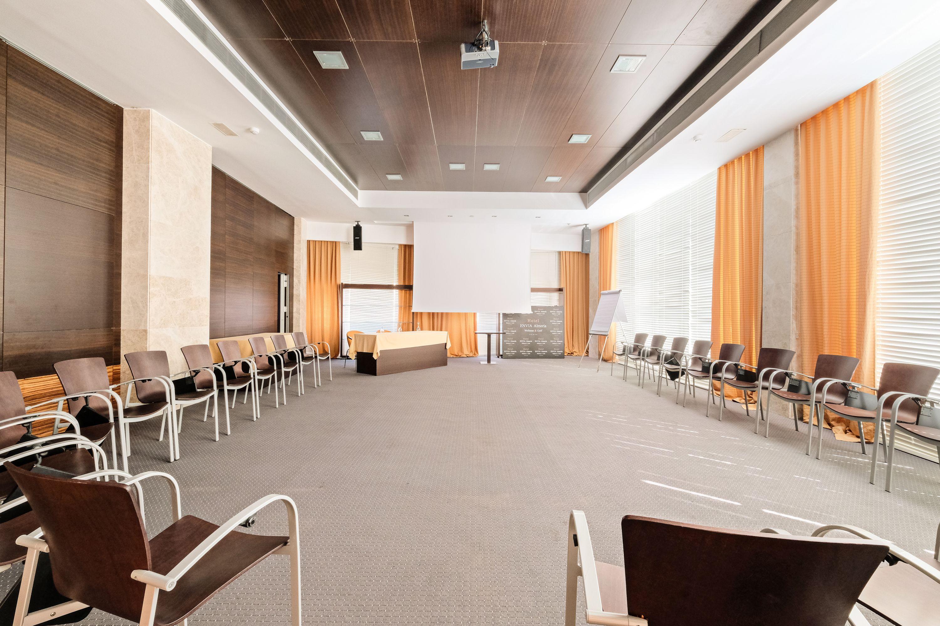 Hotel Envia Almeria Spa & Golf アグアドゥルセ エクステリア 写真 The interior of the main conference room
